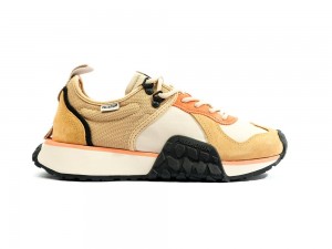 Desert / Black Men Palladium TROOP RUNNER Sneakers USA | HTC-712308