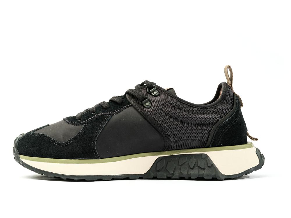 Black / Black Kids' Palladium TROOP RUNNER Low Top Sneakers  USA |  JZV-250197